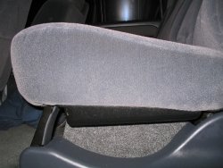 stepsoidez71underseat.jpg