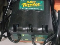 Battery Tender.jpg