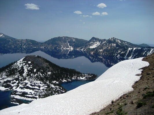 crater%20lake.JPG