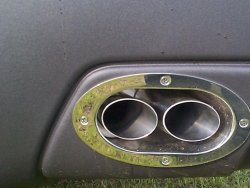 exhaust2a..jpg