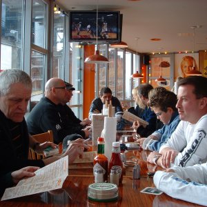 11_Feb_Hooters_GTG34.JPG