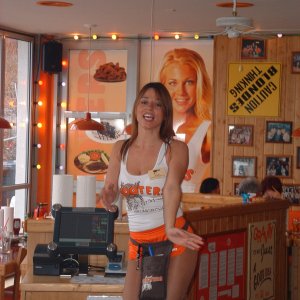 11_Feb_Hooters_GTG52.JPG