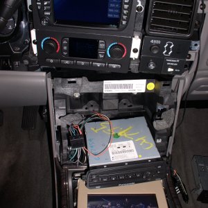 04_GMC_Sierra_Denali_Nav_System_025.JPG
