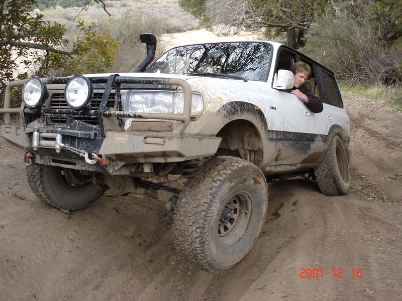 hollisterhills1207027.jpg
