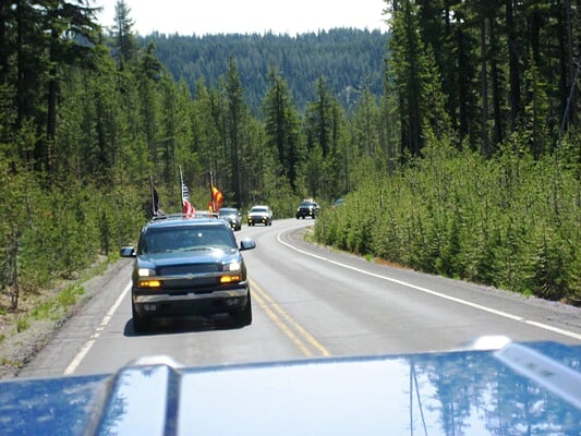 crater%20lake%20cruise%20sunroof%202.JPG